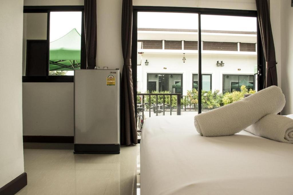 Thongsuk Mini Resort Pran Buri Luaran gambar